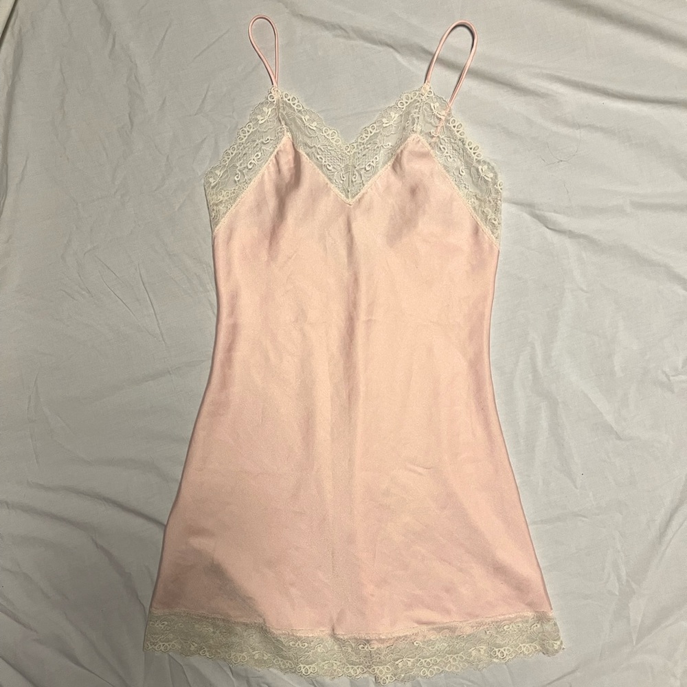 Vintage MS LESLEE Nightgown Slip blush pink lace